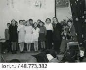 Школьный концерт в актовом зале. 1960-е гг. Стоковое фото, фотограф Retro / Фотобанк Лори