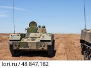 Боевая машина десанта БМД-2, подготовка к стрельбе на полигоне. Стоковое фото, фотограф Андрей Цыганков / Фотобанк Лори