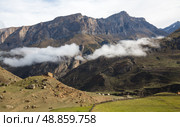 View of Cherek gorge in the Caucasus mountains. Стоковое фото, фотограф Юлия Белоусова / Фотобанк Лори