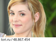 Portrait of a woman. Стоковое фото, агентство Ingram Publishing / Фотобанк Лори