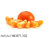 Orange segments. Стоковое фото, агентство Ingram Publishing / Фотобанк Лори