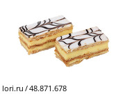 Two mille-feuille pastries. Стоковое фото, агентство Ingram Publishing / Фотобанк Лори