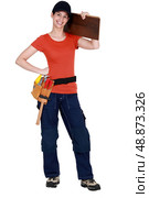 Woman carrying flooring. Стоковое фото, агентство Ingram Publishing / Фотобанк Лори