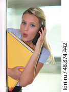 Shocked blond woman. Стоковое фото, агентство Ingram Publishing / Фотобанк Лори