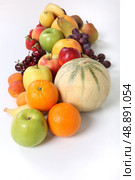 miscellaneous fruits isolated. Стоковое фото, агентство Ingram Publishing / Фотобанк Лори