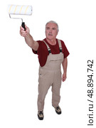 Elderly DIY enthusiast. Стоковое фото, агентство Ingram Publishing / Фотобанк Лори