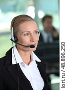 Woman with headset. Стоковое фото, агентство Ingram Publishing / Фотобанк Лори