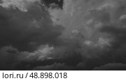 Lot of lightning during a thunderstorm. Стоковое видео, видеограф Михаил Коханчиков / Фотобанк Лори