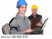 Trainer and trainee. Стоковое фото, агентство Ingram Publishing / Фотобанк Лори
