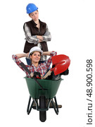 Woman sick and tired of having to pick up the slack. Стоковое фото, агентство Ingram Publishing / Фотобанк Лори