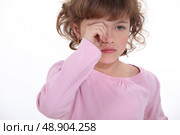 A little girl crying. Стоковое фото, агентство Ingram Publishing / Фотобанк Лори
