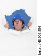Builder realizing he has made a mistake. Стоковое фото, агентство Ingram Publishing / Фотобанк Лори