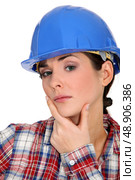 Female construction worker. Стоковое фото, агентство Ingram Publishing / Фотобанк Лори