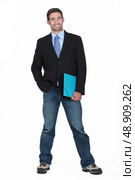 Businessman in jeans and trainers. Стоковое фото, агентство Ingram Publishing / Фотобанк Лори