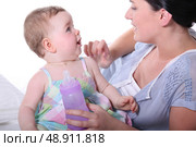 Mother and baby. Стоковое фото, агентство Ingram Publishing / Фотобанк Лори