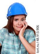 Woman entrepreneur grimacing. Стоковое фото, агентство Ingram Publishing / Фотобанк Лори