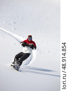 Man snowboarding. Стоковое фото, агентство Ingram Publishing / Фотобанк Лори