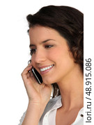 Brunette speaking on her mobile. Стоковое фото, агентство Ingram Publishing / Фотобанк Лори