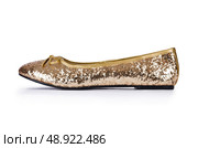 Golden ballet shoes isolated on white. Стоковое фото, агентство Ingram Publishing / Фотобанк Лори