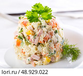 traditional russian salad on a plate. Стоковое фото, агентство Ingram Publishing / Фотобанк Лори