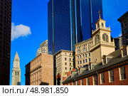 Boston Old State House buiding in Massachusetts 
USA. Стоковое фото, агентство Ingram Publishing / Фотобанк Лори