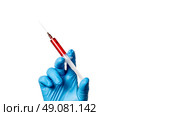 A syringe containing blood in the physician's grasp, a blood test for the virus. The virus that causes smallpox. The background is white, and the virus is isolated. Стоковое фото, фотограф Скрипачев Антон / Фотобанк Лори