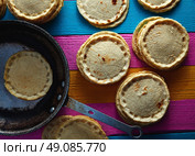 Sopes handmade mexican traditional food thick corn masa tortillas. Стоковое фото, агентство Ingram Publishing / Фотобанк Лори