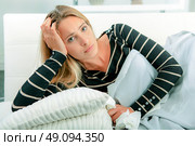 Woman at home with the flu. Стоковое фото, агентство Ingram Publishing / Фотобанк Лори