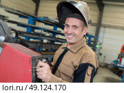 welder happy and ready to work. Стоковое фото, агентство Ingram Publishing / Фотобанк Лори