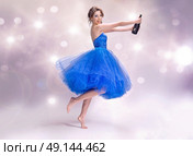 Portrait of a cheerful woman at the party. Стоковое фото, агентство Ingram Publishing / Фотобанк Лори