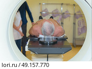 View of patient from inside of mri scanner. Стоковое фото, агентство Ingram Publishing / Фотобанк Лори