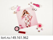 Fashion lady accessories collage. Falt Lay. Beauty photography. Lipstick and sunglasses. Jewelry and nail polish. Blonde young woman in floral spring summer dress. Стоковое фото, агентство Ingram Publishing / Фотобанк Лори