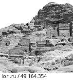 tomb in the antique site of petra in jordan the beautiful wonder of the world. Стоковое фото, агентство Ingram Publishing / Фотобанк Лори