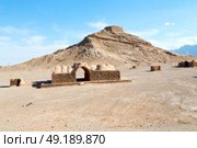 blur in iran near yazd the antique zoroastrian temple abandonated house and contruction. Стоковое фото, агентство Ingram Publishing / Фотобанк Лори