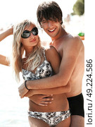 A beatiful couple on a vacation. Стоковое фото, агентство Ingram Publishing / Фотобанк Лори