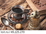 Coffee in the oriental style. Стоковое фото, агентство Ingram Publishing / Фотобанк Лори