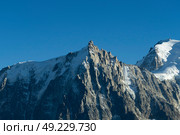 Aiguille du Midi Mountain in French Alps. France. (2023 год). Стоковое фото, фотограф Максим Забаровский / Фотобанк Лори