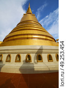 thailand bangkok abstract cross metal gold in the temple  roof window. Стоковое фото, агентство Ingram Publishing / Фотобанк Лори