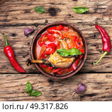 lecso dish of Hungarian cuisine. lecso dish of Hungarian cuisine with pepper and meat.Hungarian food. Стоковое фото, агентство Ingram Publishing / Фотобанк Лори