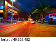 Cancun sunset at Boulevard Kukulcan in Hotel zone hotelera of Mexico. Стоковое фото, агентство Ingram Publishing / Фотобанк Лори