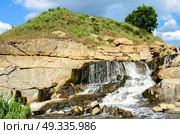 flooded industrial granite career with waterfalls. Стоковое фото, агентство Ingram Publishing / Фотобанк Лори