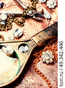 Making of handmade jewellery. jewellery making with professional tools on retro background. Стоковое фото, агентство Ingram Publishing / Фотобанк Лори