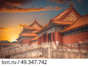 Forbidden City is the largest palace complex in the world. Located in the heart of Beijing, near the main square of Tiananmen. Forbidden City. Стоковое фото, агентство Ingram Publishing / Фотобанк Лори
