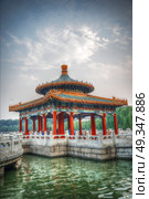 Beihai Park is the imperial garden to the north-west of the Forbidden City in Beijing. China. Beihai Park. Стоковое фото, агентство Ingram Publishing / Фотобанк Лори
