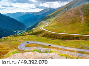 Transfagarasan Highway (Transfagarash), the most beautiful and dangerous road in Europe, Romania. Carpathian mountains, Fagaras ridge. Стоковое фото, агентство Ingram Publishing / Фотобанк Лори
