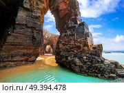 Playa las catedrales Catedrais beach in Ribadeo Galicia of Lugo Spain. Стоковое фото, агентство Ingram Publishing / Фотобанк Лори