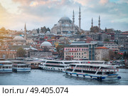 Istanbul is Turkey’s largest city, the main industrial, commercial and cultural center. Located on the banks of the Bosphorus Strait. Стоковое фото, агентство Ingram Publishing / Фотобанк Лори