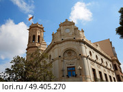Major Plaza square in Borriana of Castellon also Burriana. Стоковое фото, агентство Ingram Publishing / Фотобанк Лори