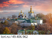 View of Kiev Pechersk Lavra, the orthodox monastery included in the UNESCO world heritage list. Ukraine. Стоковое фото, агентство Ingram Publishing / Фотобанк Лори