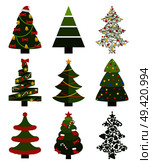 Big set of Christmas tree symbols with or without decorative elements, abstract spruces with garlands and toys, topped by hat or star vector on white. Big Set Christmas Tree Symbols With Without Decor. Стоковая иллюстрация, агентство Ingram Publishing / Фотобанк Лори
